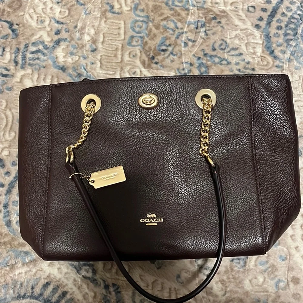 Ready for fall…Cute coach purse with gold chain strap. - Picture 1 of 3